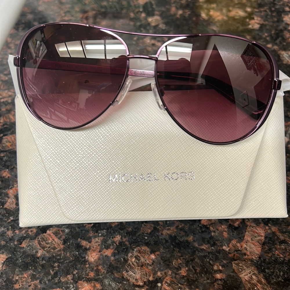 NWOT michael Kors sunglasses